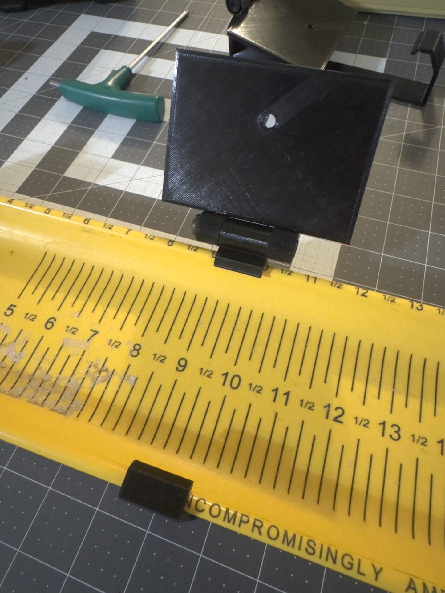Dumpster Lid ID Holder (Ketch Carbonate) image 0