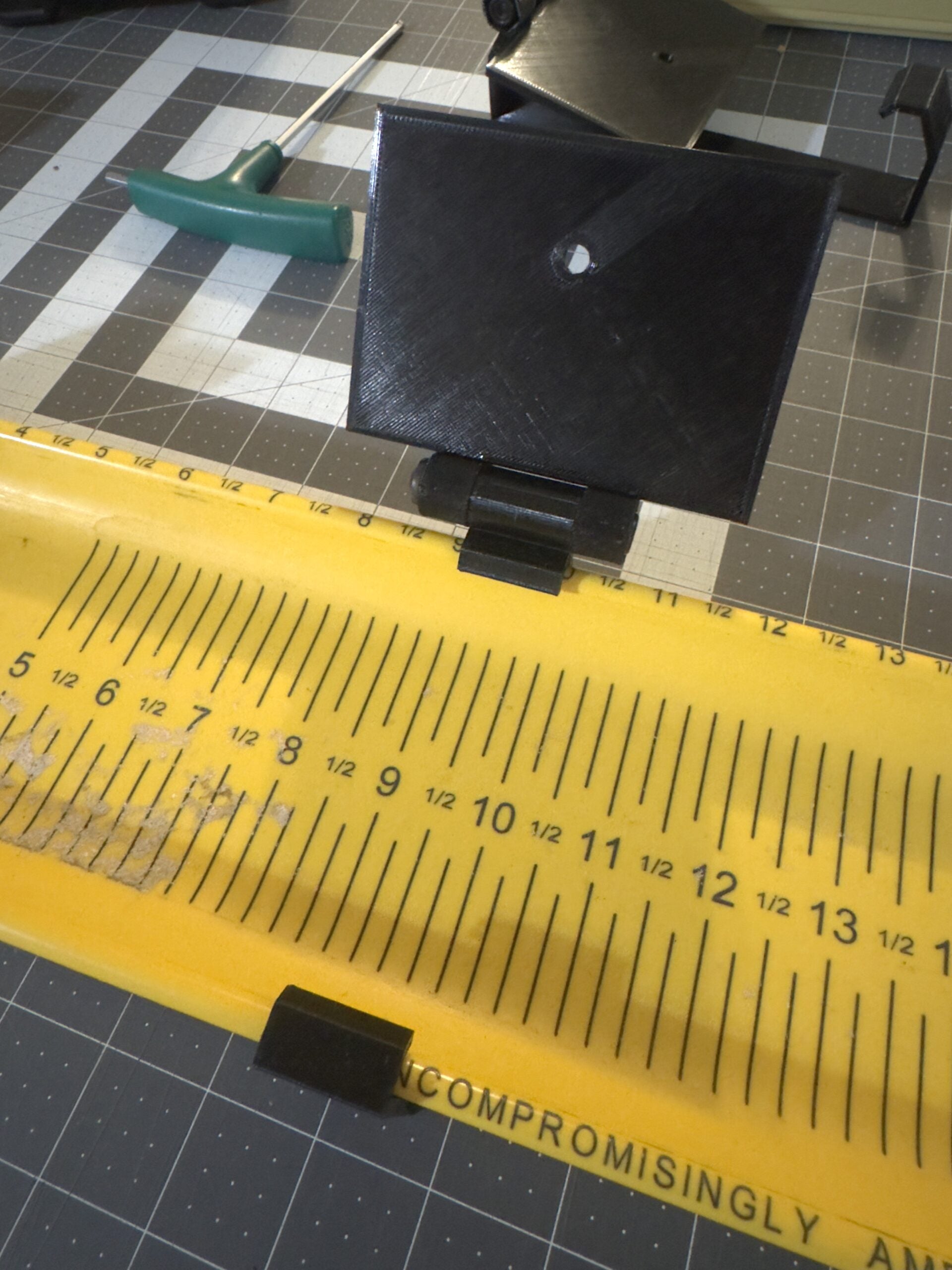 Dumpster Lid ID Holder (Ketch Carbonate) image 0